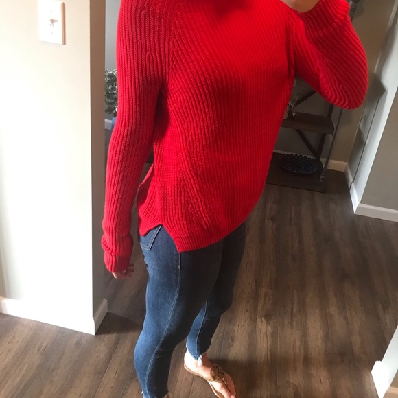 Express red chunky sweater size medium - Picture 2 of 7
